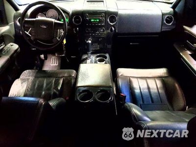 Zdjęcie 8 z 12 samochodu: 2006 FORD F150 VIN:1FTRX14586FA49998 - miniatura