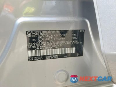 Zdjęcie 13 z 13 samochodu: 2018 TOYOTA RAV4 HYBRID XLE VIN:JTMRJREV4JD254124 - miniatura