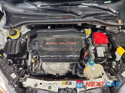 Zdjęcie 12 z 14 samochodu: 2019 RAM PROMASTER CITY ST DELIVERY VAN VIN:ZFBHRFAB7K6M66491 - miniatura