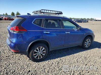 Trzecie zdjęcie samochodu z tyłu: 2017 NISSAN ROGUE VIN:JN8AT2MV0HW010604 - miniatura