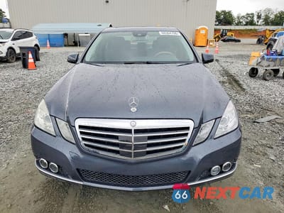 Piąte zdjęcie samochodu w środku: 2010 MERCEDES-BENZ E 350 VIN:WDDHF5GB0AA190549 - miniatura