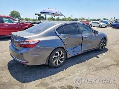 Trzecie zdjęcie samochodu z tyłu: 2017 HONDA ACCORD EXL VIN:1HGCR2F9XHA103177 - miniatura