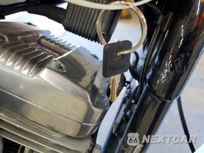 Zdjęcie 8 z 9 samochodu: 2004 HARLEY-DAVIDSON XL883 C VIN:1HD4CJM164K433834 - miniatura