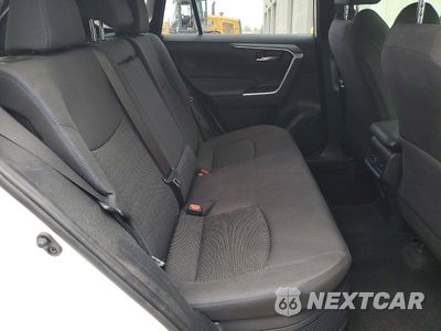 Zdjęcie 11 z 13 samochodu: 2023 TOYOTA RAV4 SE VIN:JTM16RFV0PD091154 - miniatura