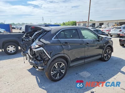Trzecie zdjęcie samochodu z tyłu: 2026 MITSUBISHI ECLIPSE CROSS SE VIN:JA4ATWAA3TZ004124 - miniatura