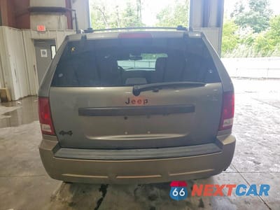 Zdjęcie 6 z 14 samochodu: 2008 JEEP GRAND CHEROKEE LAREDO VIN:1J8GR48K68C103833 - miniatura
