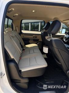 Zdjęcie 6 z 10 samochodu: 2019 RAM 1500 LIMITED VIN:1C6SRFHT9KN551525 - miniatura