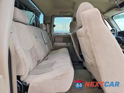Zdjęcie 10 z 12 samochodu: 2006 CHEVROLET SILVERADO K1500 VIN:1GCEK19B06Z268741 - miniatura
