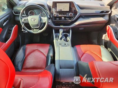Zdjęcie 8 z 13 samochodu: 2023 TOYOTA HIGHLANDER XSE VIN:5TDKDRAH5PS513810 - miniatura