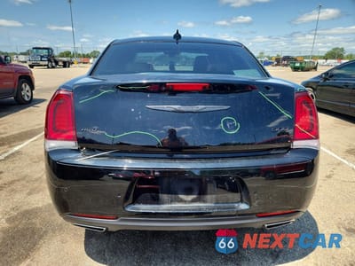 Zdjęcie 6 z 12 samochodu: 2022 CHRYSLER 300 TOURING L VIN:2C3CCASG4NH222455 - miniatura