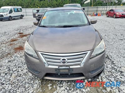 Piąte zdjęcie samochodu w środku: 2015 NISSAN SENTRA SV VIN:3N1AB7AP2FY263529 - miniatura
