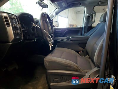 Zdjęcie 7 z 12 samochodu: 2018 CHEVROLET SILVERADO K1500 LT VIN:1GCVKREC8JZ198203 - miniatura
