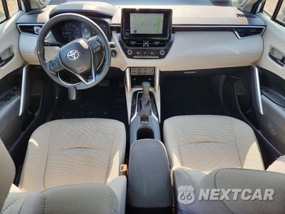 Zdjęcie 8 z 12 samochodu: 2024 TOYOTA COROLLA CROSS LE VIN:7MUBAABG9RV093722 - miniatura