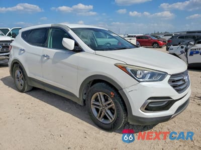 Czwarte zdjęcie samochodu z boku: 2017 HYUNDAI SANTA FE SPORT 2.4L VIN:5NMZT3LB5HH037747 - miniatura