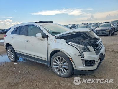 Czwarte zdjęcie samochodu z boku: 2019 CADILLAC XT5 LUXURY VIN:1GYKNCRS8KZ246528 - miniatura