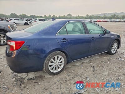 Trzecie zdjęcie samochodu z tyłu: 2014 TOYOTA CAMRY HYBRID XLE VIN:4T1BD1FK3EU112511 - miniatura