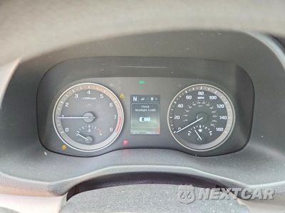 Zdjęcie 9 z 12 samochodu: 2017 HYUNDAI TUCSON SE VIN:KM8J33A44HU273215 - miniatura