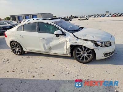 Czwarte zdjęcie samochodu z boku: 2017 VOLVO S60 PREMIER VIN:LYV402TK1HB134380 - miniatura