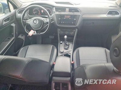 Zdjęcie 8 z 13 samochodu: 2019 VOLKSWAGEN TIGUAN SE VIN:3VV2B7AX0KM010892 - miniatura