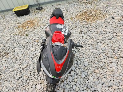 Piąte zdjęcie samochodu w środku: 2022 APRILIA RS 660 VIN:ZD4KSUG02NS000114 - miniatura