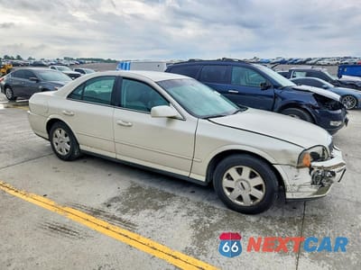 Czwarte zdjęcie samochodu z boku: 2005 LINCOLN LS VIN:1LNHM86S35Y600885 - miniatura