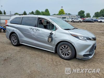 Czwarte zdjęcie samochodu z boku: 2021 TOYOTA SIENNA LE VIN:5TDKRKEC7MS039006 - miniatura