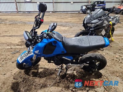 Trzecie zdjęcie samochodu z tyłu: 2022 HONDA GROM A VIN:MLHJC9251N5000198 - miniatura