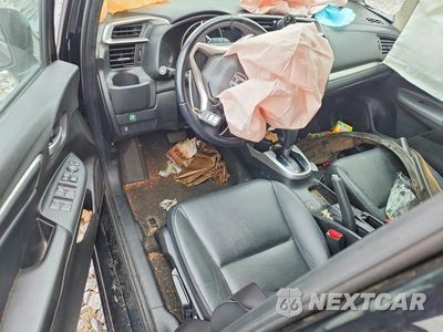 Zdjęcie 8 z 12 samochodu: 2017 HONDA FIT EX VIN:JHMGK5H94HS015592 - miniatura