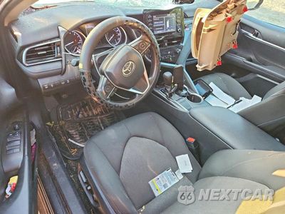 Zdjęcie 8 z 12 samochodu: 2023 TOYOTA CAMRY LE VIN:4T1C11AK1PU085218 - miniatura
