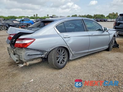 Trzecie zdjęcie samochodu z tyłu: 2016 HONDA ACCORD EX VIN:1HGCR2F73GA049833 - miniatura