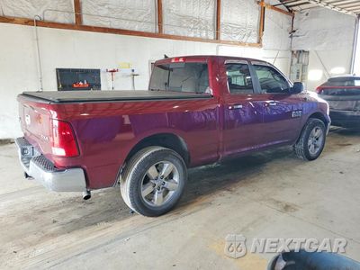 Trzecie zdjęcie samochodu z tyłu: 2018 RAM 1500 SLT VIN:1C6RR7GG9JS311528 - miniatura