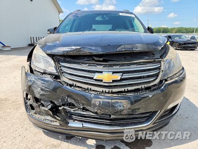 Piąte zdjęcie samochodu w środku: 2017 CHEVROLET TRAVERSE LT VIN:1GNKVGKD4HJ235288 - miniatura