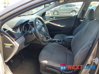 Zdjęcie 7 z 12 samochodu: 2011 HYUNDAI SONATA GLS VIN:5NPEB4AC1BH249686 - miniatura