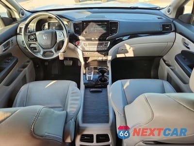 Zdjęcie 8 z 14 samochodu: 2019 HONDA PILOT TOURING VIN:5FNYF5H64KB044384 - miniatura