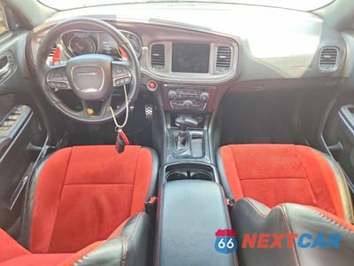 Zdjęcie 8 z 12 samochodu: 2023 DODGE CHARGER SCAT PACK VIN:2C3CDXGJ1PH659921 - miniatura