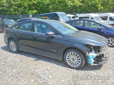 Czwarte zdjęcie samochodu z boku: 2014 FORD FUSION S HYBRID VIN:3FA6P0UUXER368864 - miniatura