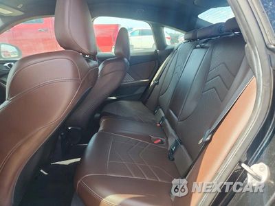 Zdjęcie 10 z 12 samochodu: 2025 BMW 228XI VIN:WBA23GG0XS7T16883 - miniatura