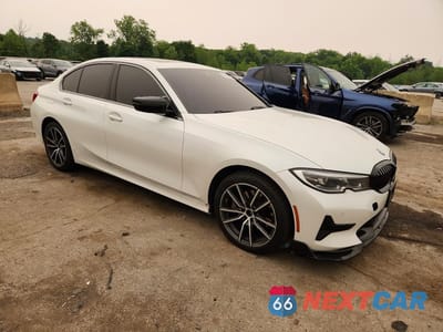 Czwarte zdjęcie samochodu z boku: 2021 BMW 3ER 330XI VIN:3MW5R7J08M8B69730 - miniatura