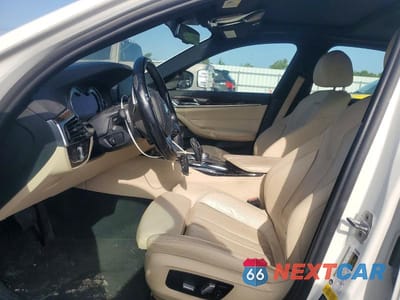 Zdjęcie 7 z 12 samochodu: 2018 BMW 540 I VIN:WBAJE5C53JG918003 - miniatura