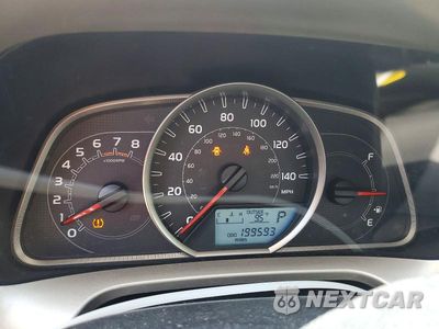 Zdjęcie 9 z 13 samochodu: 2013 TOYOTA RAV4 LE VIN:JTMZFREV2DD008131 - miniatura