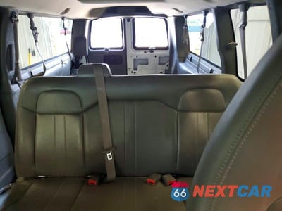 Zdjęcie 10 z 13 samochodu: 2011 CHEVROLET EXPRESS G3500 LS VIN:1GNZGZHG9B1100871 - miniatura