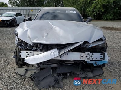 Piąte zdjęcie samochodu w środku: 2026 LEXUS IS 350 F SPORT DESIGN VIN:JTHBZ1E28T5045739 - miniatura