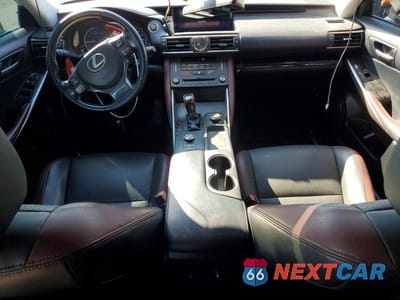 Zdjęcie 8 z 12 samochodu: 2020 LEXUS IS 300 VIN:JTHAA1D22L5108709 - miniatura