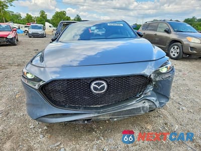 Piąte zdjęcie samochodu w środku: 2026 MAZDA 3 PREFERRED VIN:JM1BPBLL7T1854049 - miniatura