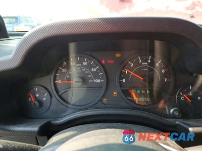 Zdjęcie 9 z 13 samochodu: 2008 JEEP WRANGLER X VIN:1J4FA241X8L556553 - miniatura