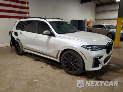 Czwarte zdjęcie samochodu z boku: 2020 BMW X7 M50I VIN:5UXCX6C01L9B29647 - miniatura