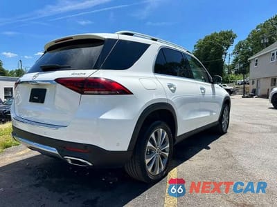 Trzecie zdjęcie samochodu z tyłu: 2020 MERCEDES-BENZ GLE 450 4MATIC VIN:4JGFB5KB7LA241791 - miniatura