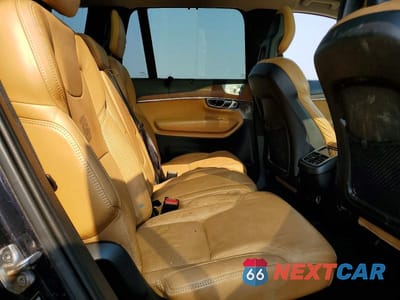 Zdjęcie 11 z 13 samochodu: 2016 VOLVO XC90 T6 VIN:YV4A22PL2G1019113 - miniatura