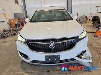 Piąte zdjęcie samochodu w środku: 2021 BUICK ENCLAVE PREMIUM VIN:5GAEVBKW5MJ176693 - miniatura