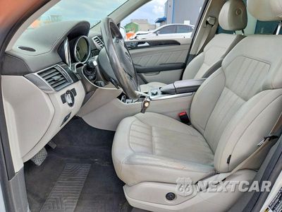 Zdjęcie 7 z 12 samochodu: 2016 MERCEDES-BENZ GL 450 4MATIC VIN:4JGDF6EE9GA623642 - miniatura